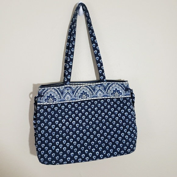 Vera Bradley Handbags - 50% OFF Bundles Vera Bradley Navy Blue Purse Bag